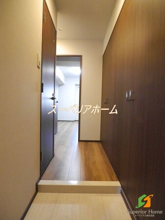 PEAKS神田の物件内観写真